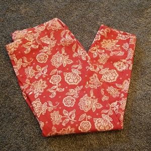 Faded Glory floral design capris